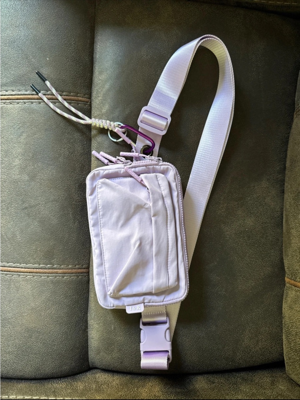 Lavender Crossbody Phone Pouch Bag - Lightweight Everyday Sling
